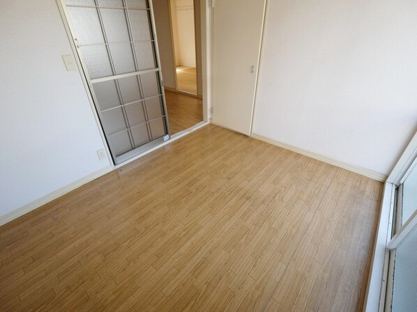 メゾンタカの物件内観写真